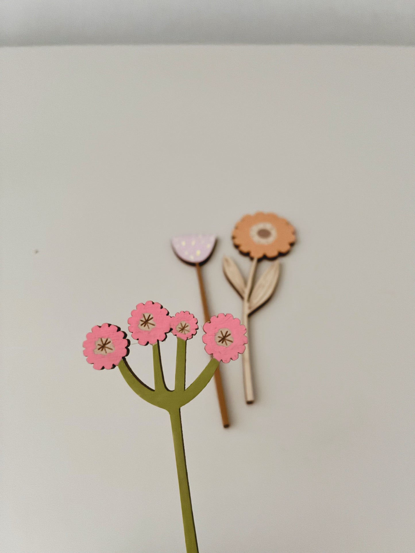 Hand-painted floral wooden spring bouquet