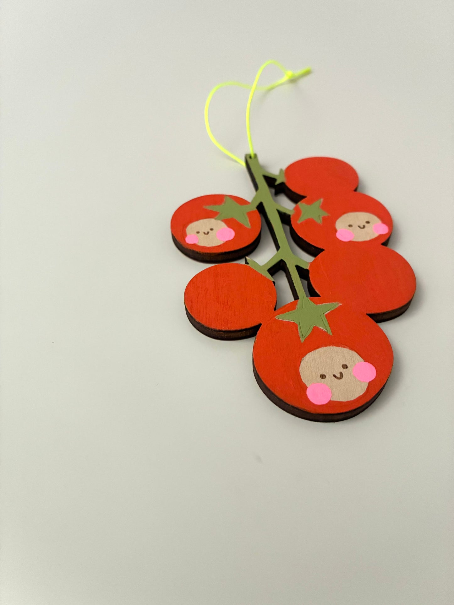 Hand-painted tomato wooden decoration